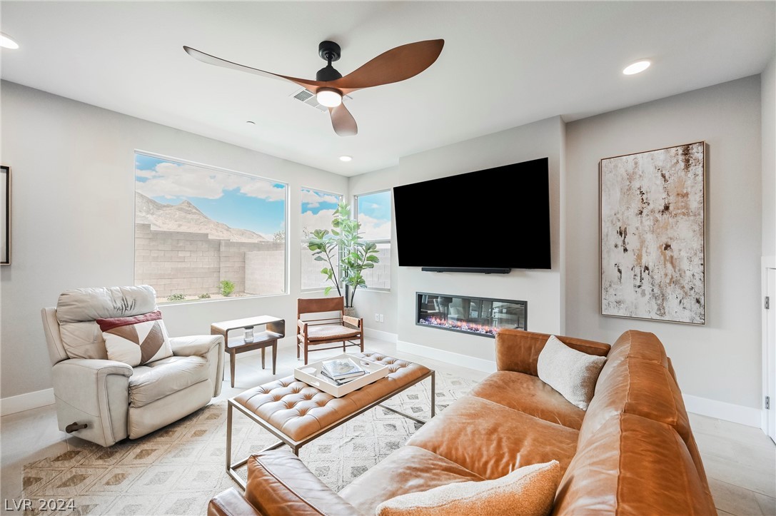 795 Carlon Hills Avenue