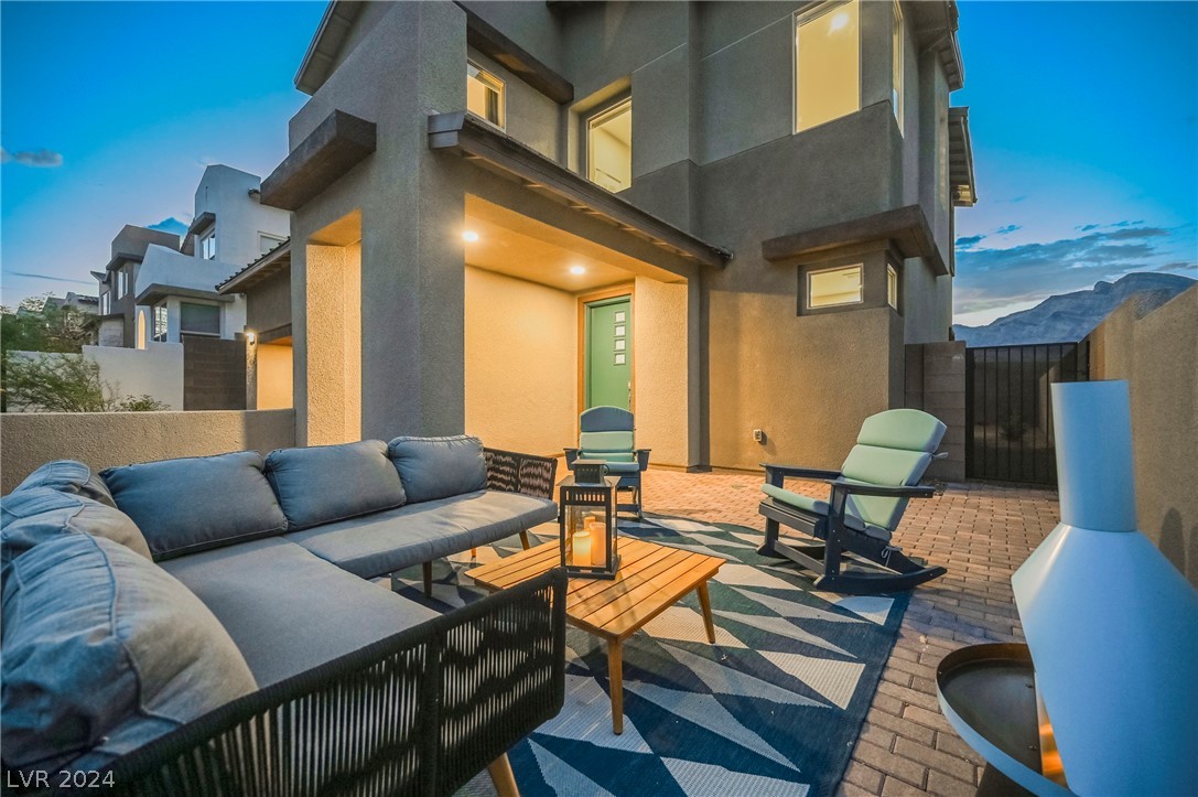 795 Carlon Hills Avenue