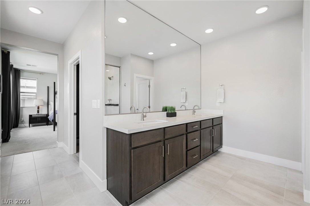 795 Carlon Hills Avenue