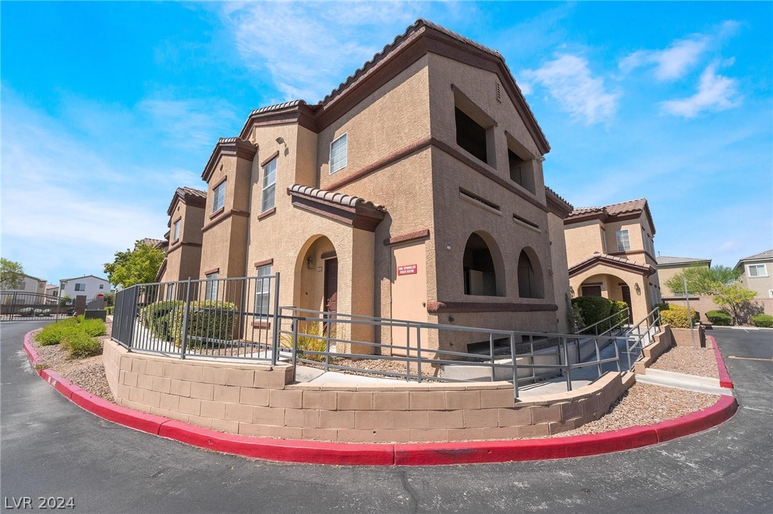 7660 West Eldorado Lane 138