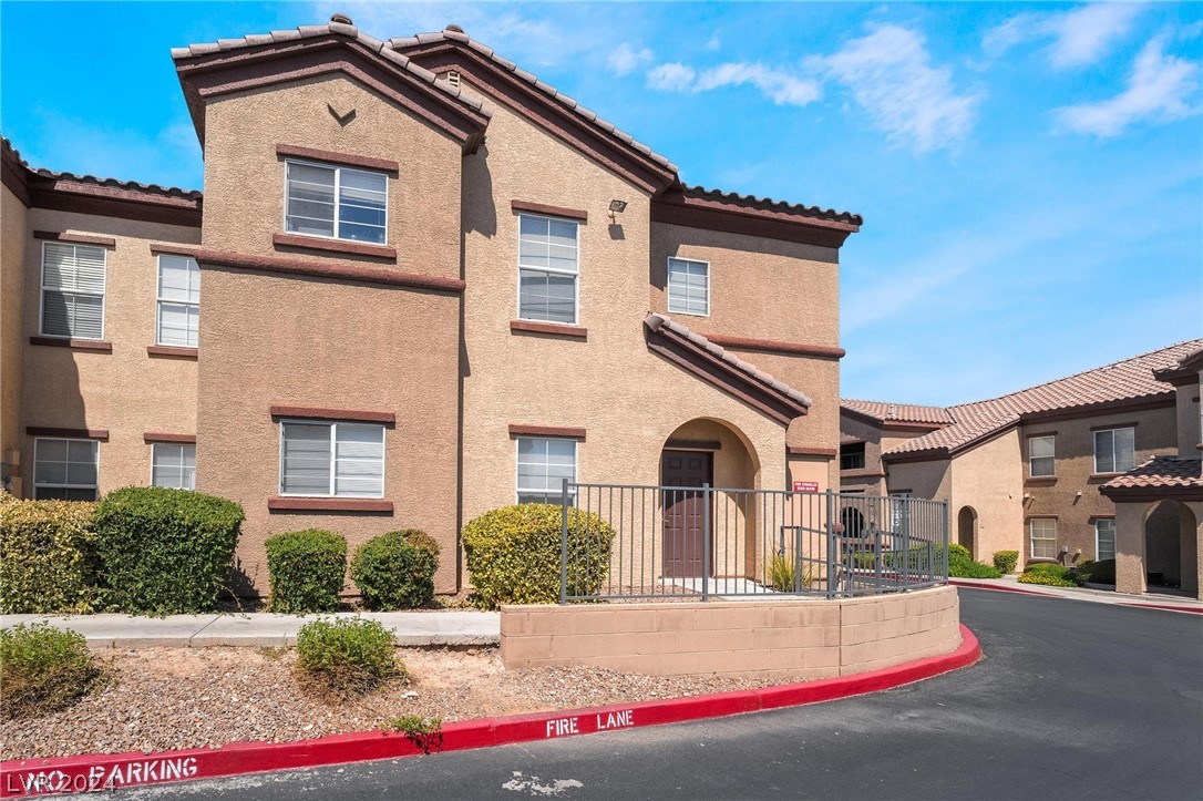 7660 West Eldorado Lane 138