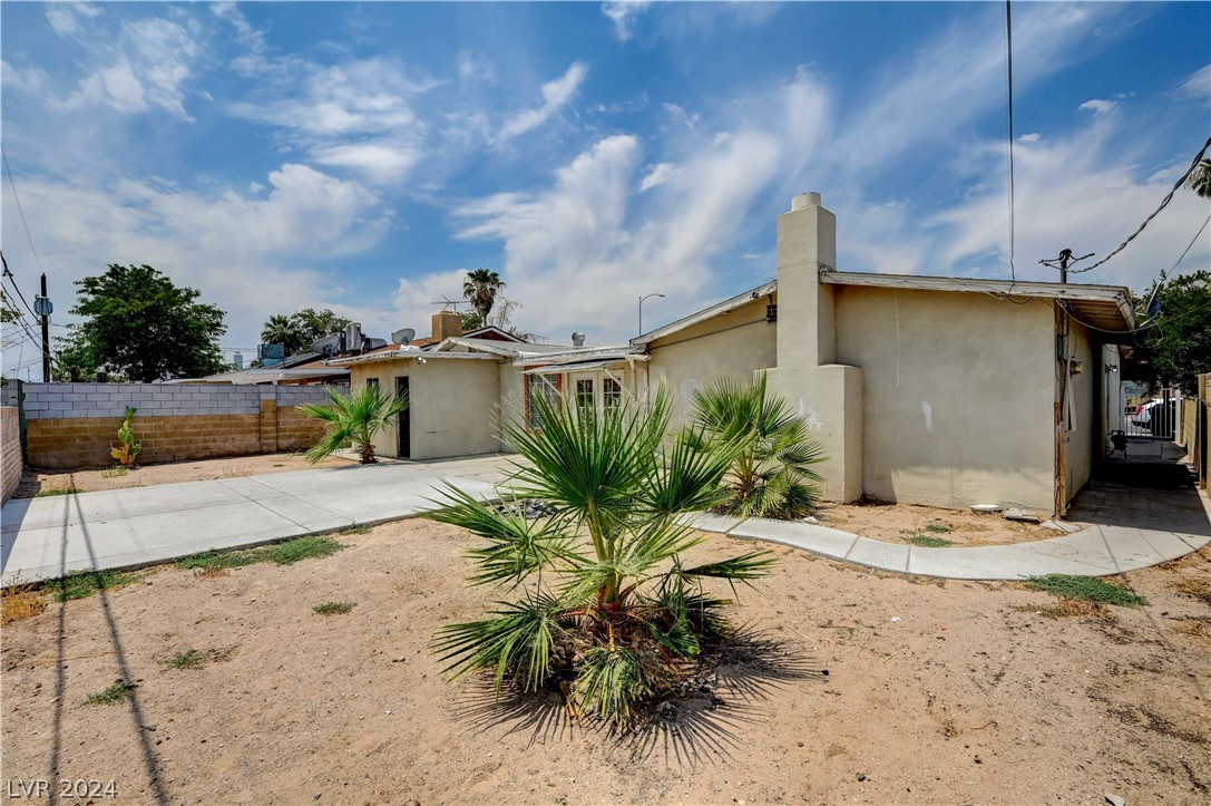 2013 Monterey Avenue