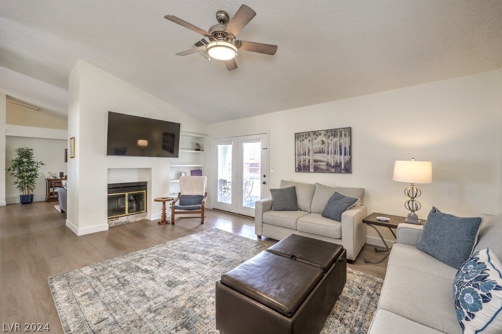 9101 Safeport Cove Court