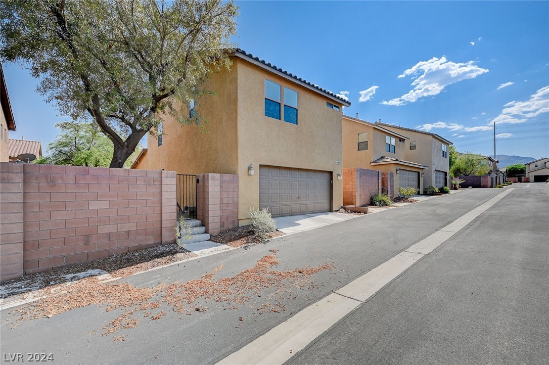 10807 Azure Ocean Avenue