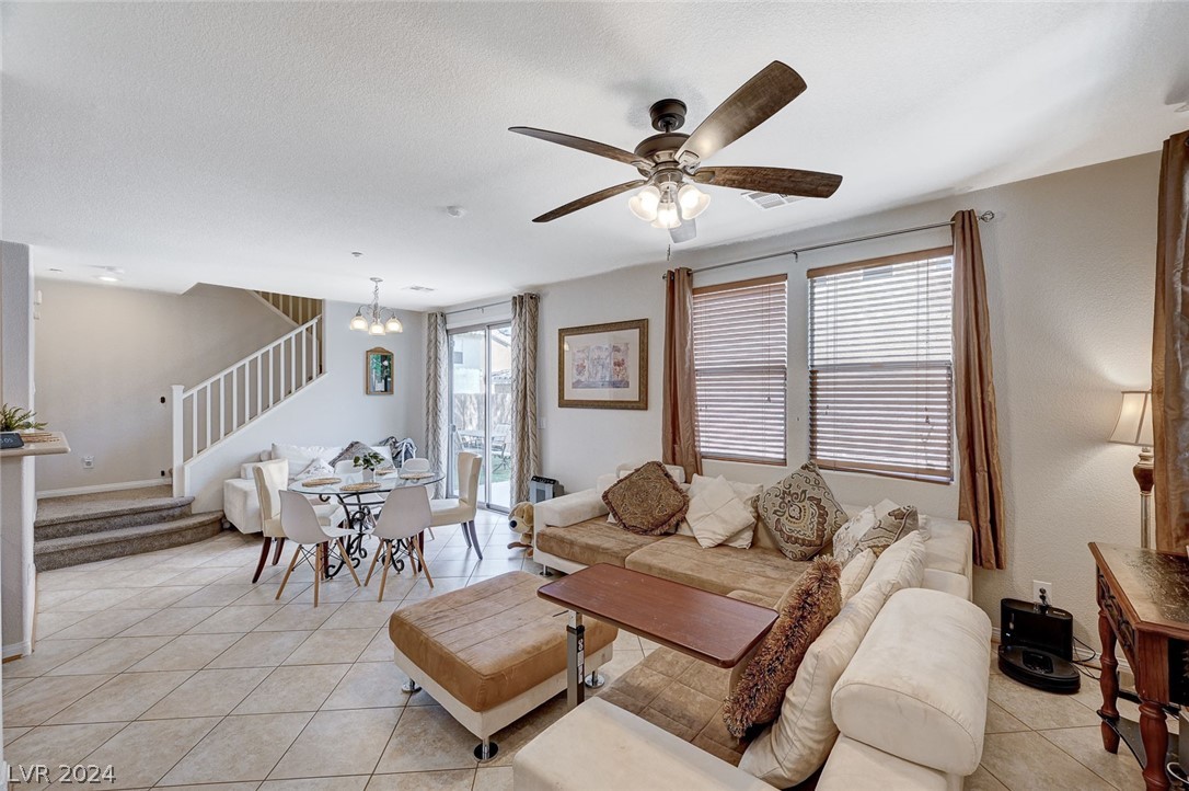10807 Azure Ocean Avenue