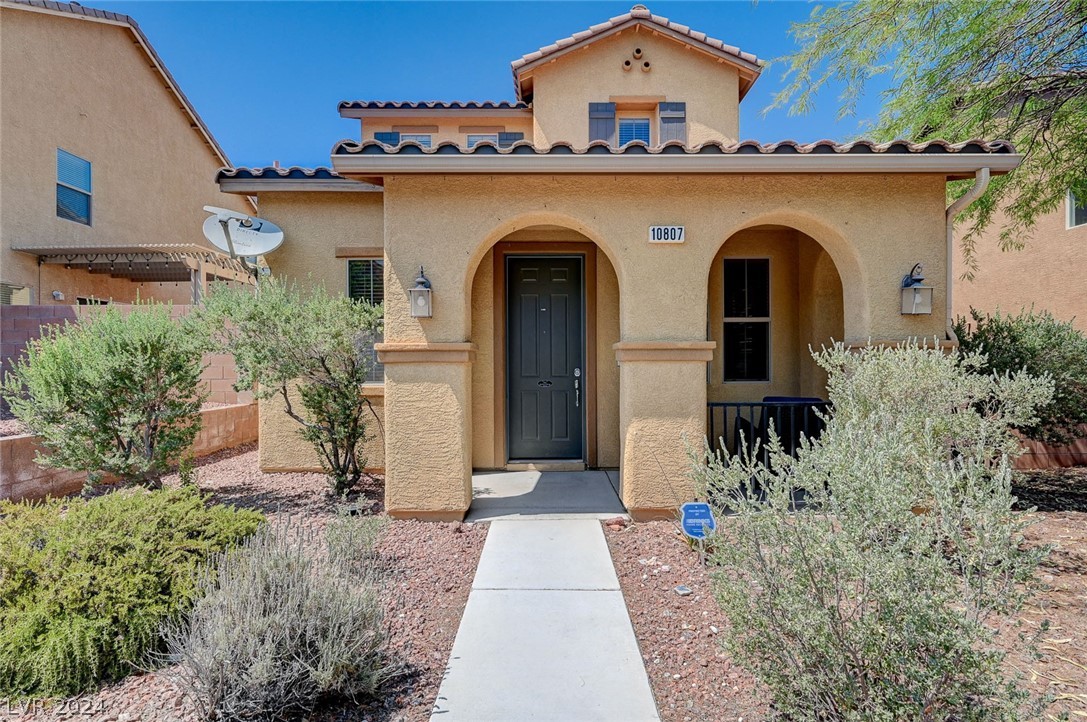 10807 Azure Ocean Avenue