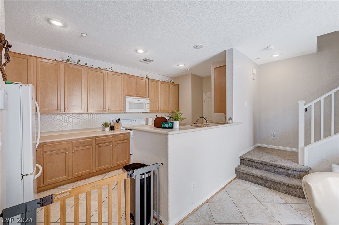 10807 Azure Ocean Avenue