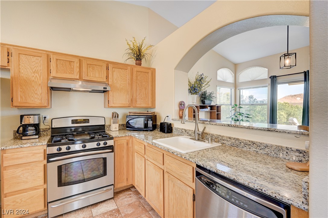118 Skytop Drive