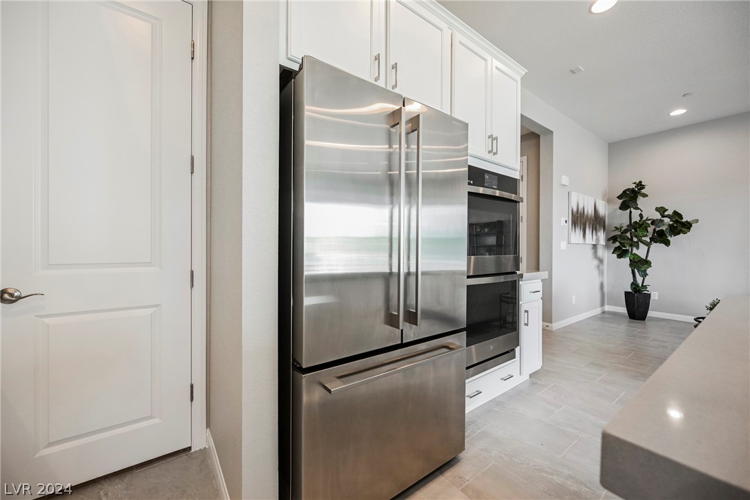 11736 Hatchling Avenue