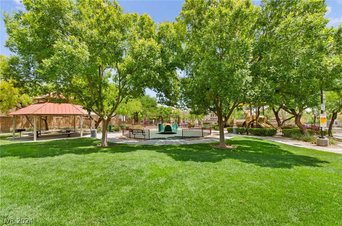 8868 Niche Avenue