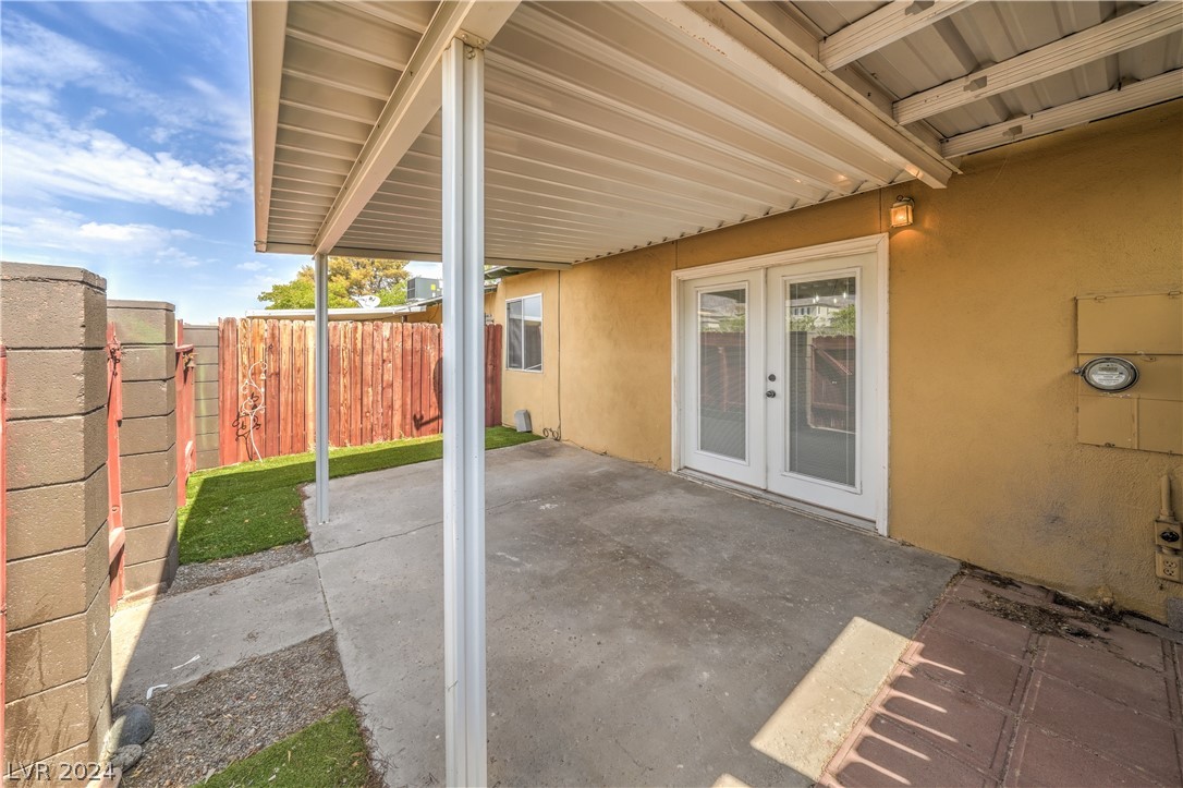 341 East Van Wagenen Street