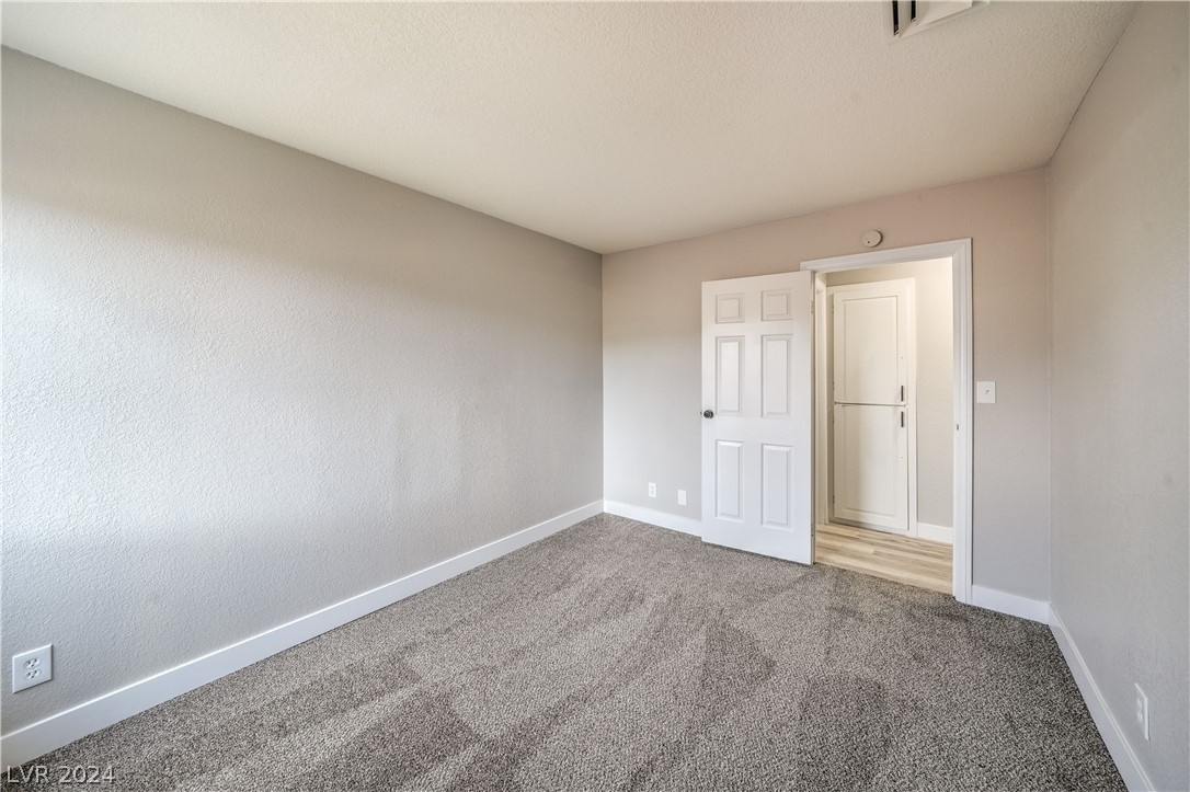 341 East Van Wagenen Street