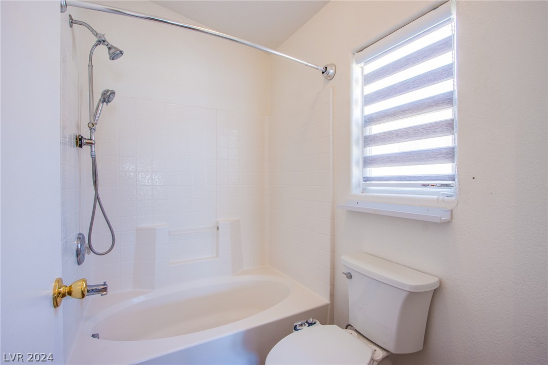 3063 Errol Flynn Street 101