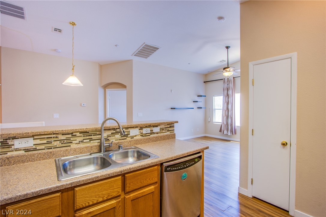 3063 Errol Flynn Street 101