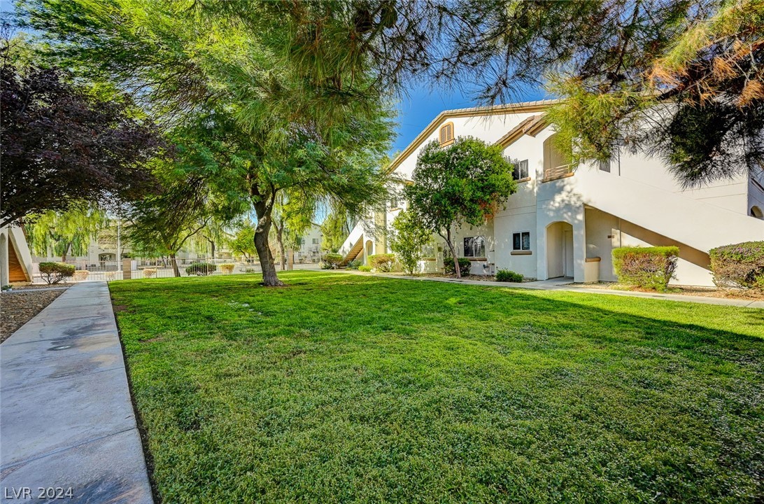 5650 East Sahara Avenue 2035