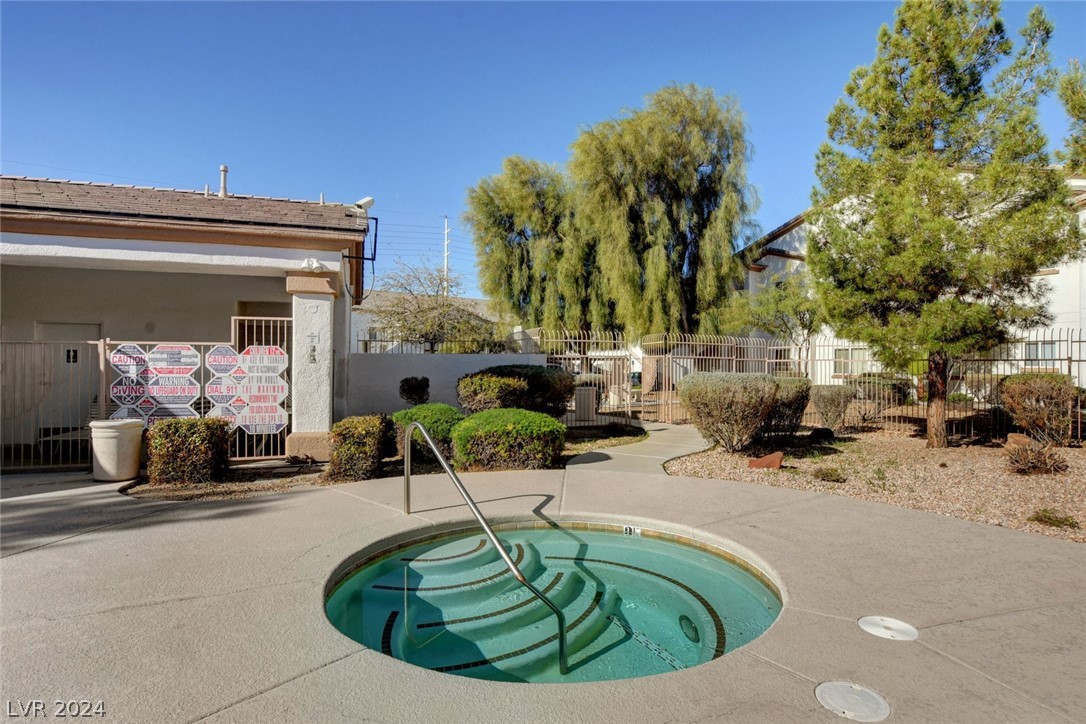 5650 East Sahara Avenue 2035