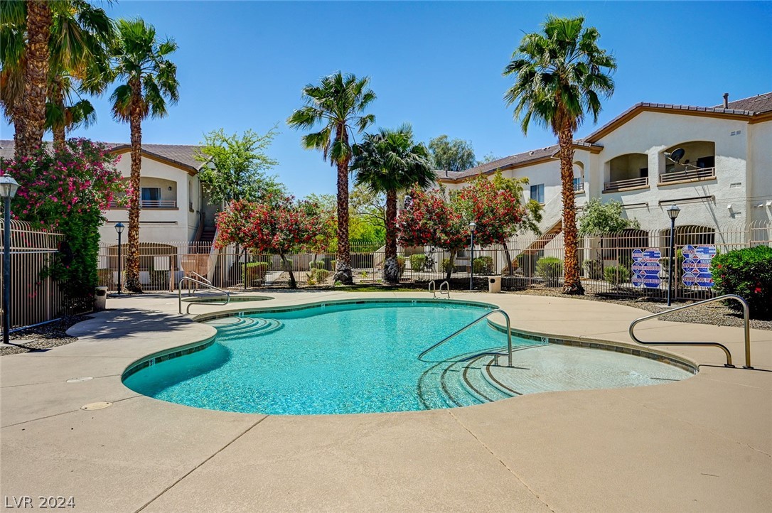 5650 East Sahara Avenue 2035