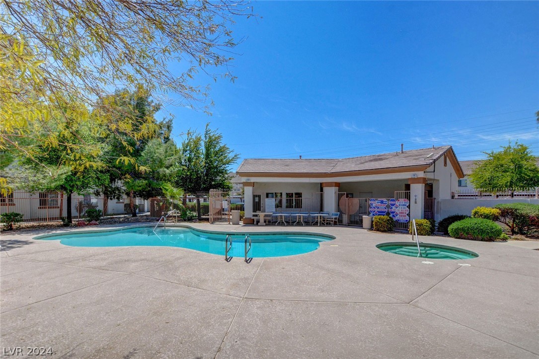 5650 East Sahara Avenue 2035