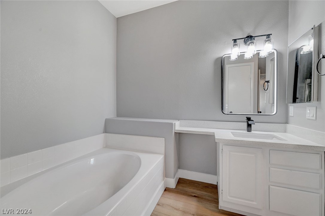 5650 East Sahara Avenue 2035