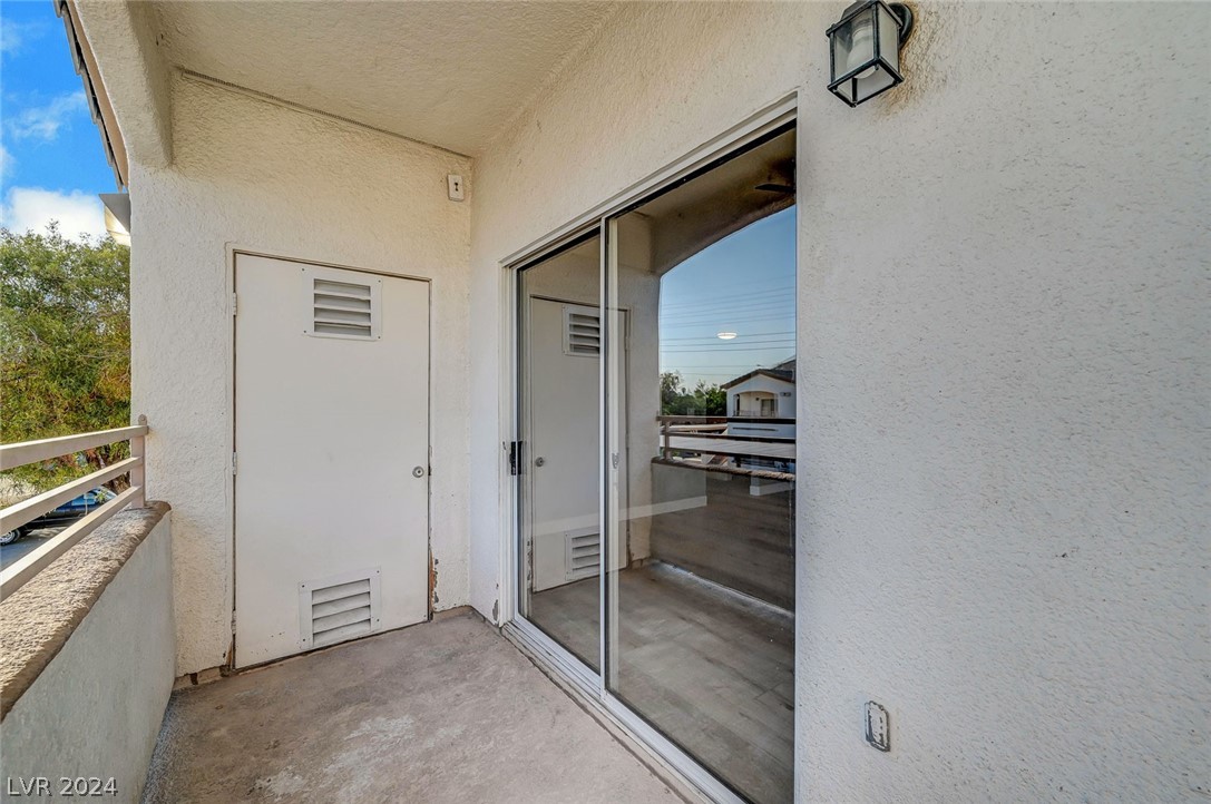 5650 East Sahara Avenue 2035