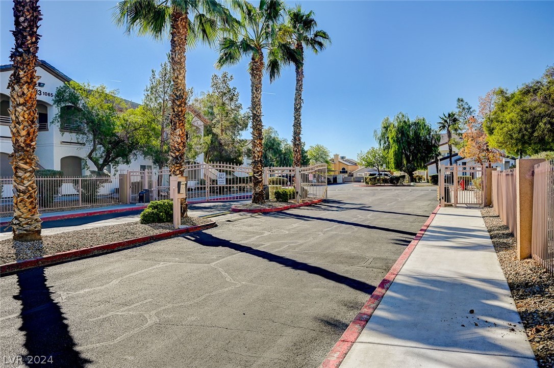 5650 East Sahara Avenue 2035