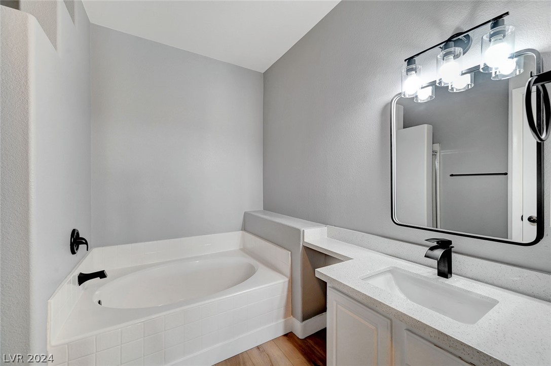 5650 East Sahara Avenue 2035