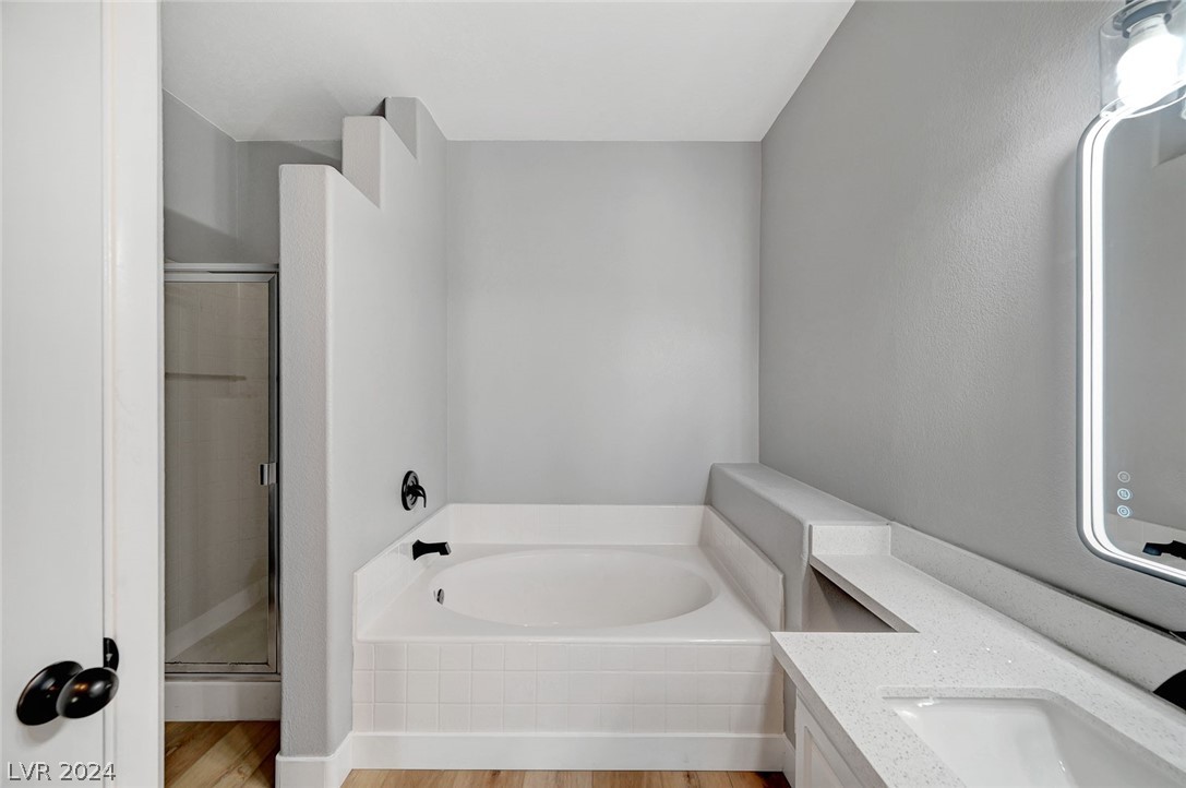 5650 East Sahara Avenue 2035