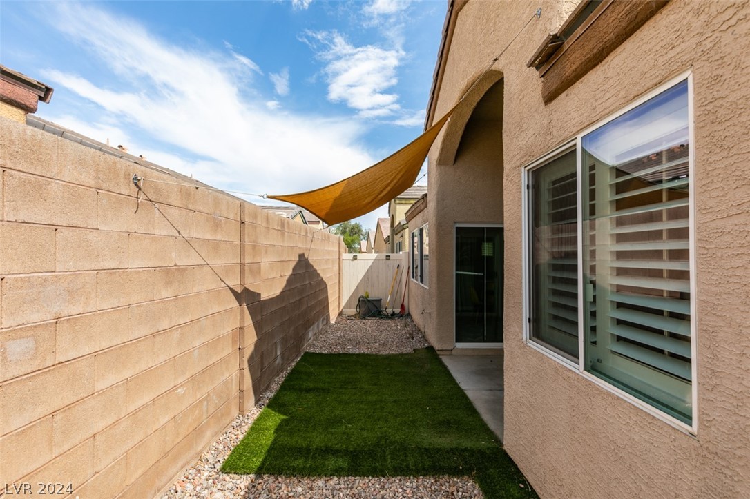 3382 Sheep Canyon Street