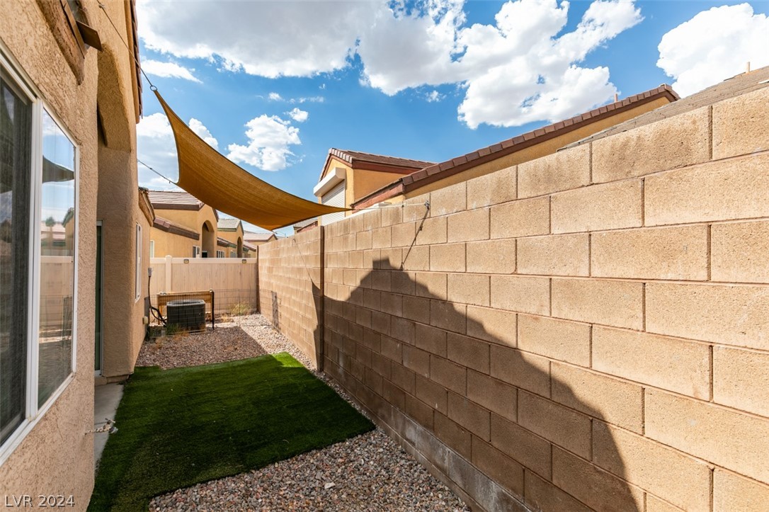 3382 Sheep Canyon Street