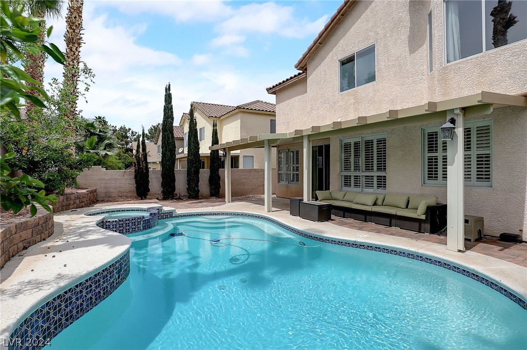 2652 Ridgewater Circle