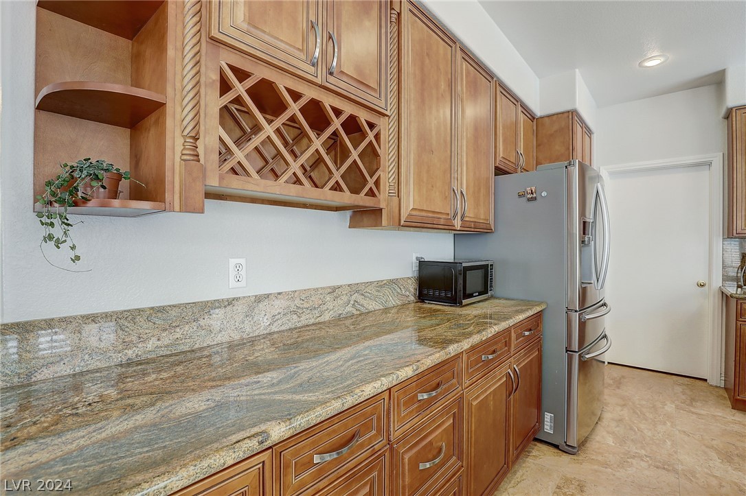 2652 Ridgewater Circle