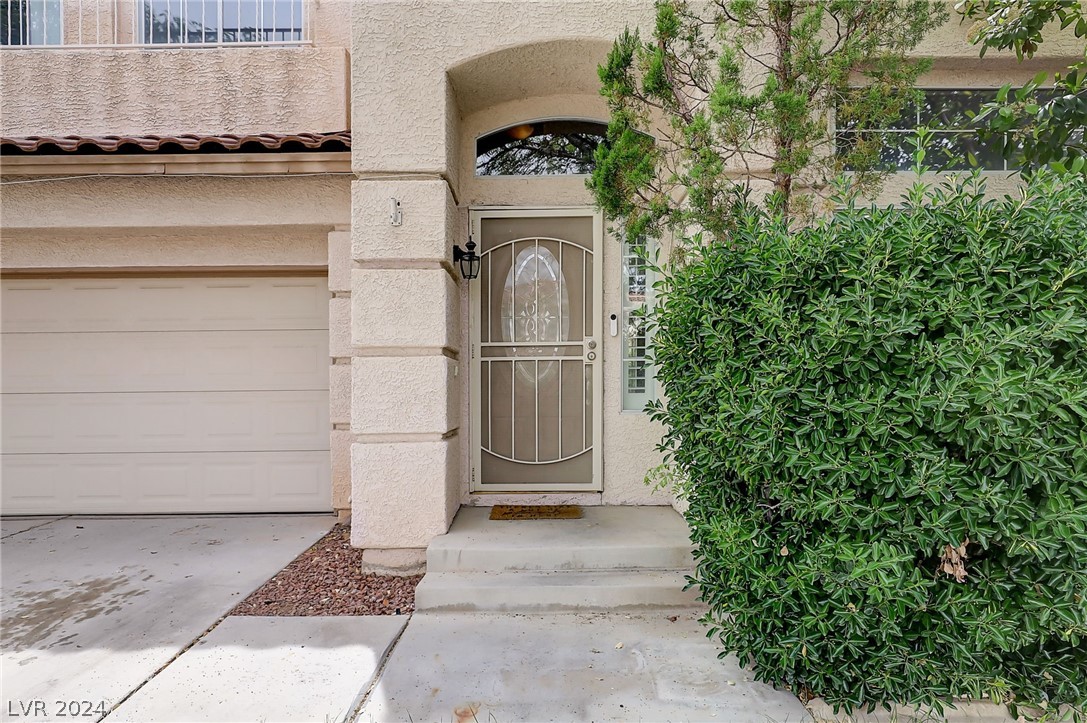 2652 Ridgewater Circle