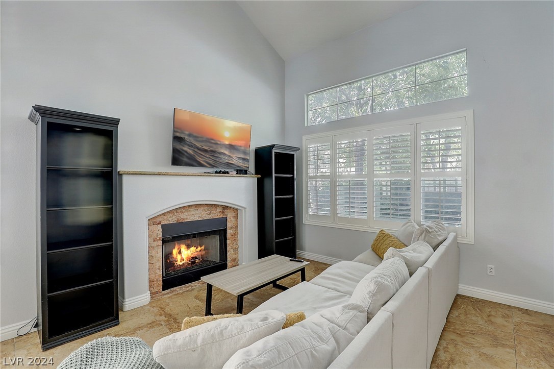 2652 Ridgewater Circle