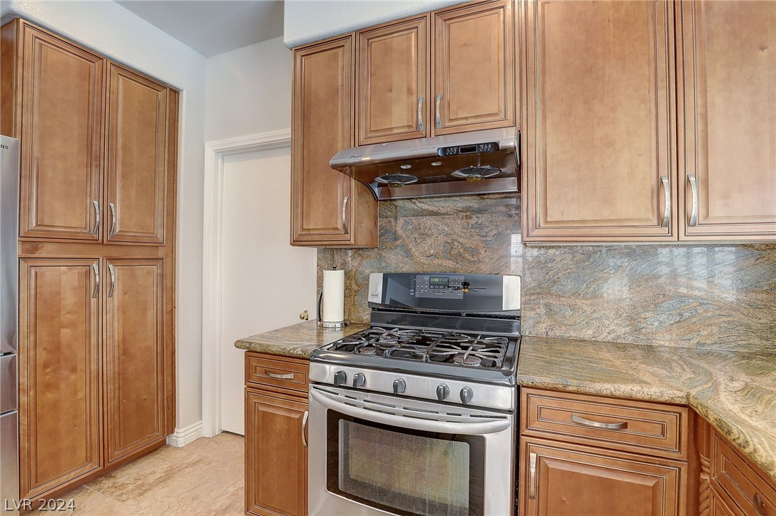 2652 Ridgewater Circle