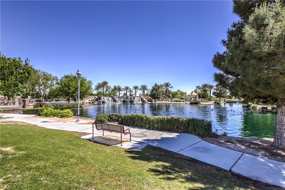 2808 Ground Robin Drive