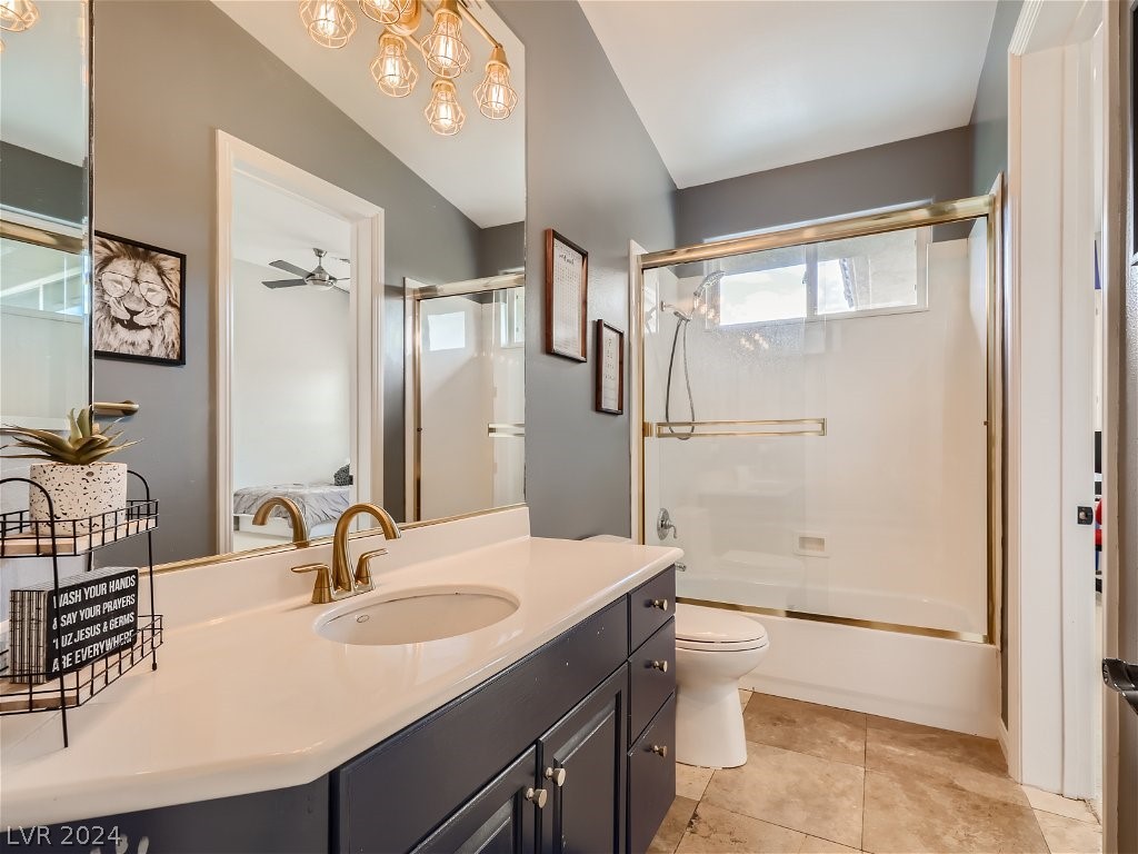 2279 Feathertree Avenue