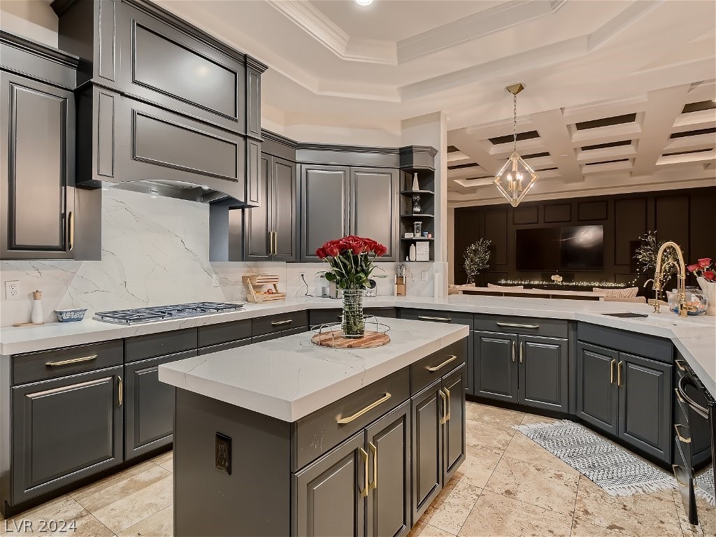 2279 Feathertree Avenue