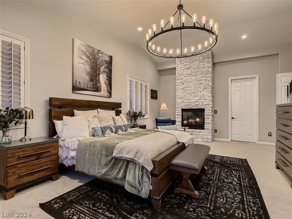 2279 Feathertree Avenue