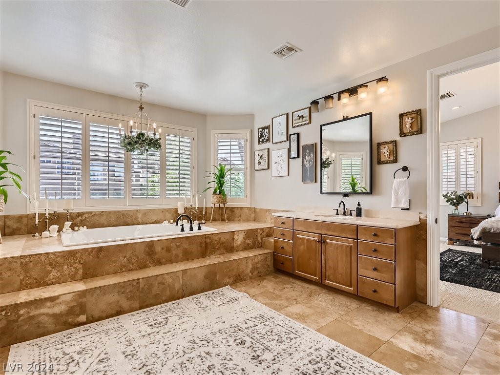 2279 Feathertree Avenue