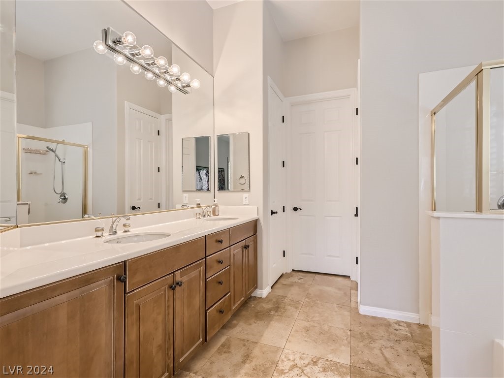 2279 Feathertree Avenue