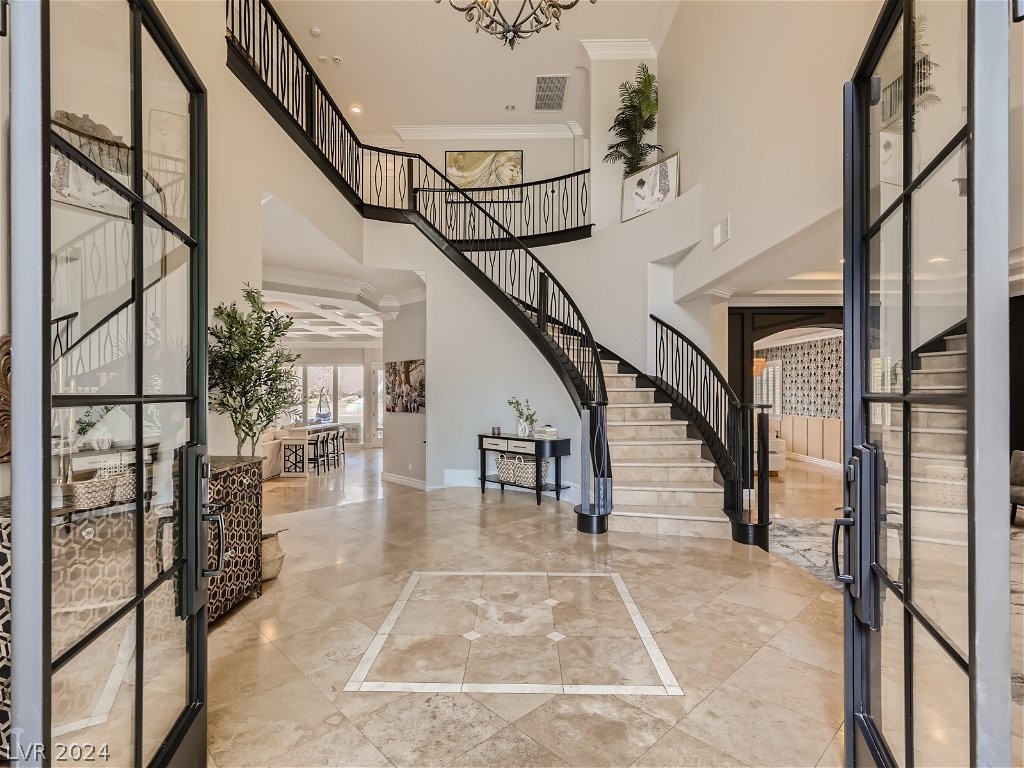 2279 Feathertree Avenue