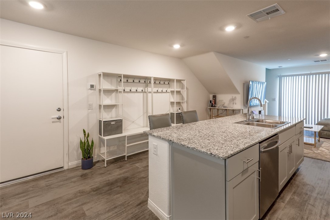 2727 Tahiti Grape Way 3