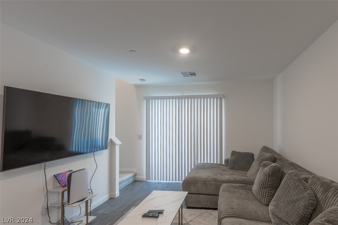 2727 Tahiti Grape Way 3