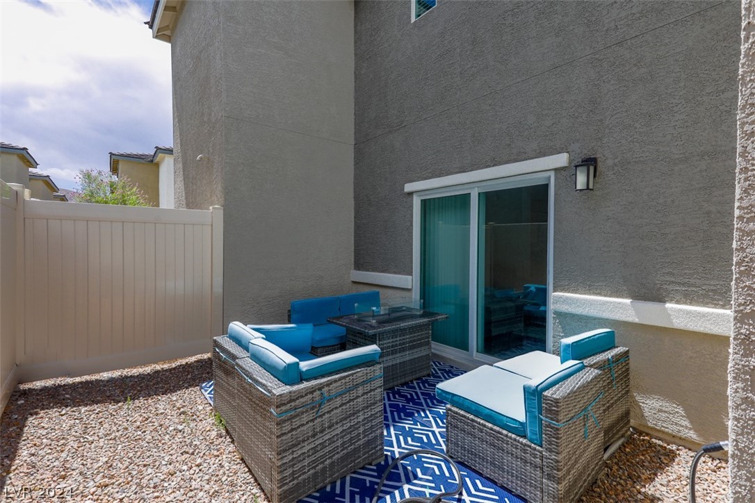 2727 Tahiti Grape Way 3