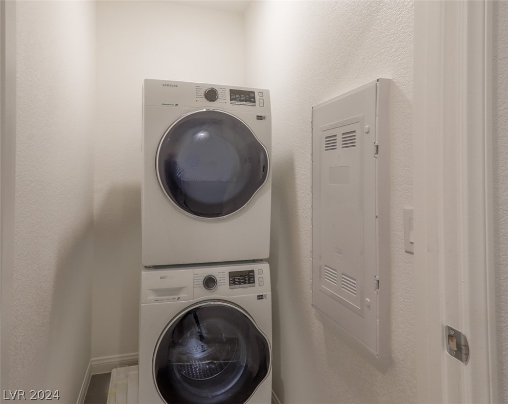 2727 Tahiti Grape Way 3