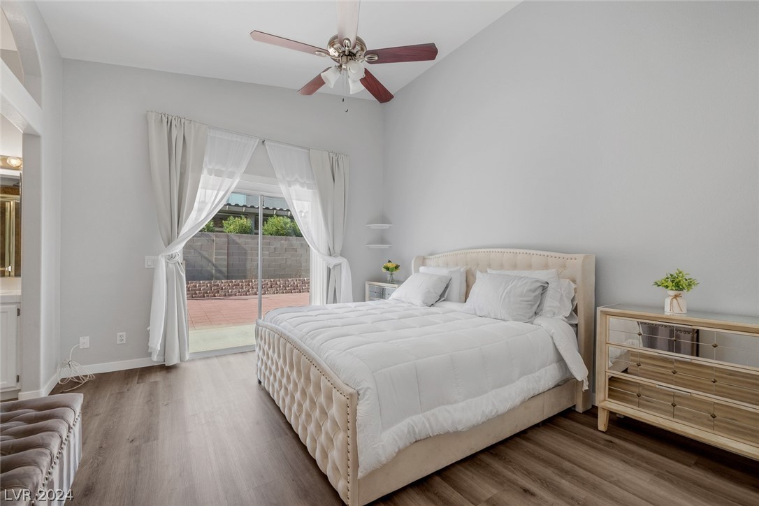 4330 Roaming Breeze Road