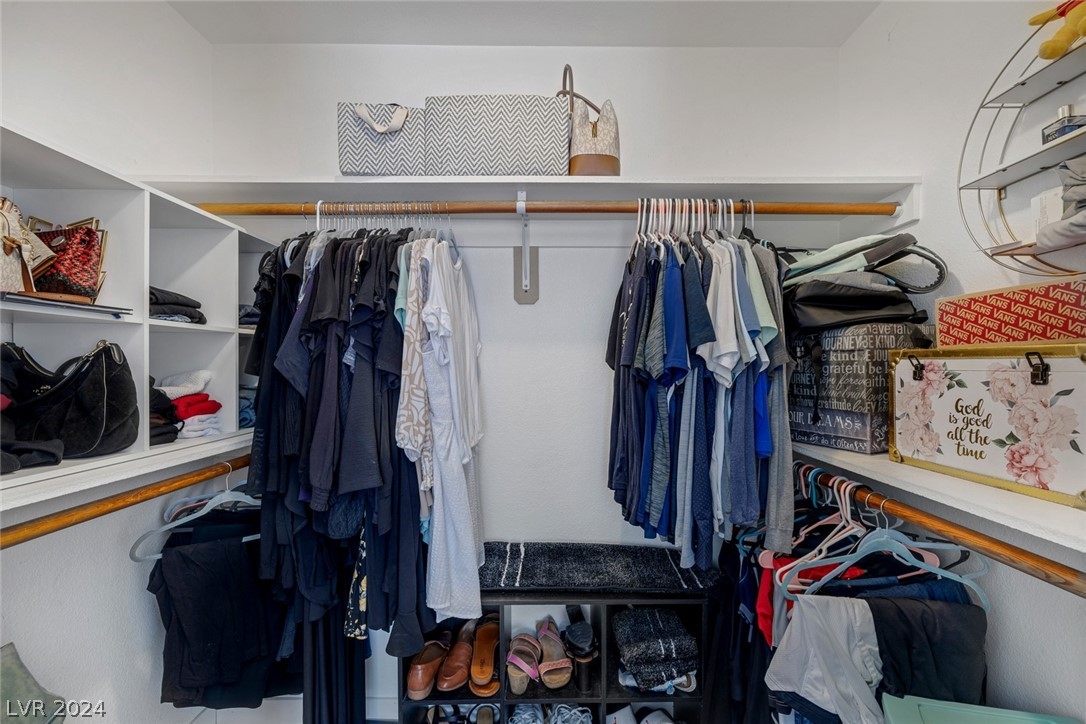 4330 Roaming Breeze Road