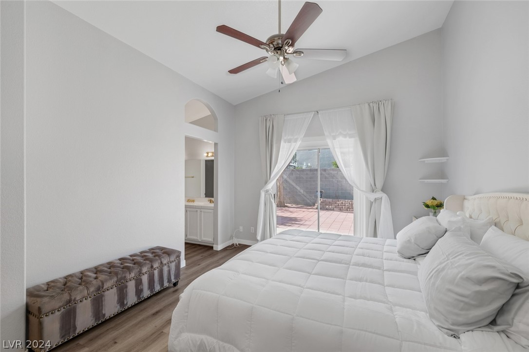 4330 Roaming Breeze Road