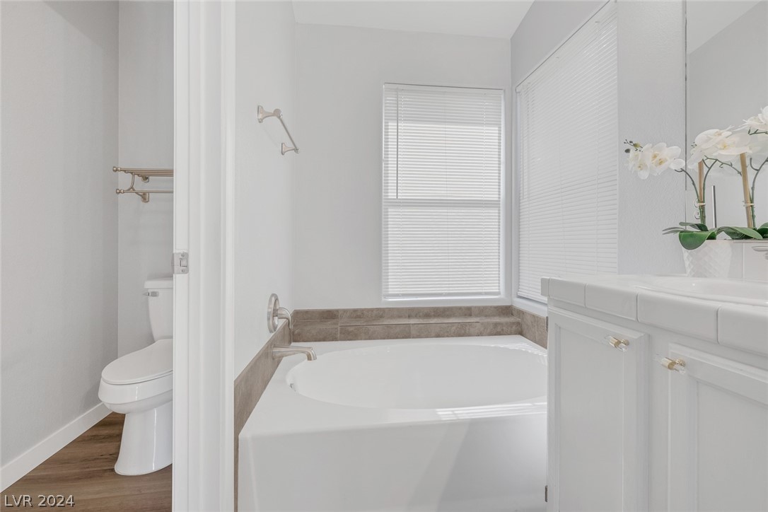 4330 Roaming Breeze Road