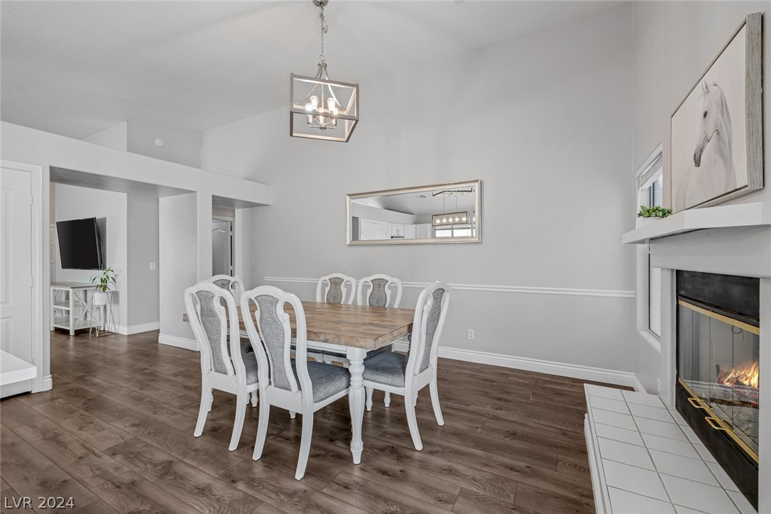 4330 Roaming Breeze Road